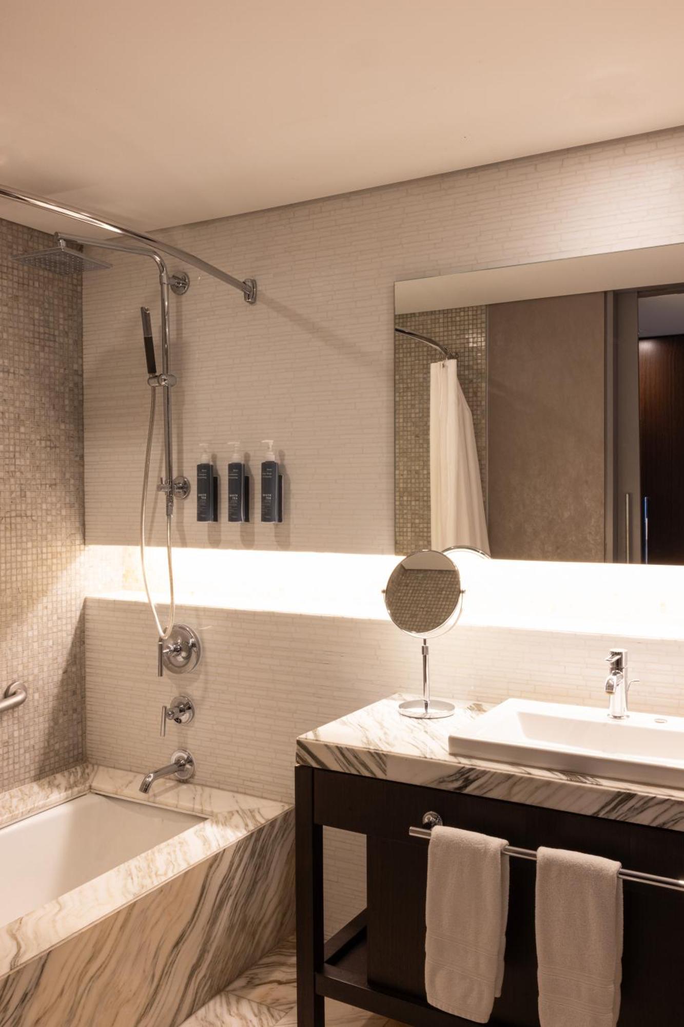 The Westin Guadalajara Hotell Eksteriør bilde